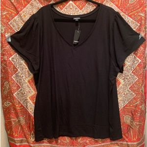 Torrid black top size 5 NWT